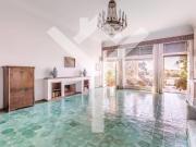 Affittasi Appartamento, Prestigiosa proprietà con vedute...