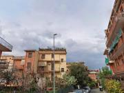 Affittasi Appartamento, TRILOCALE AMPIO IN ZONA FIDENE...