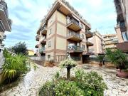 Affittasi Appartamento, Trilocale Annunci Roma Roma...
