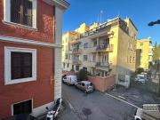 Affittasi Appartamento, TRILOCALE VIA CLIVO DELLE MURA...