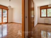 Affittasi Attico, LUMINOSO TRILOCALE ATTICO CON TERRAZZO...