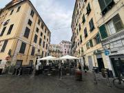 Affittasi bilocale a Genova piazza delle Erbe, Molo