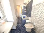 Affittasi bilocale a Roma via Giuseppe Taverna, 1,...