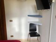 Affittasi camera ampia con bagno in condivisione