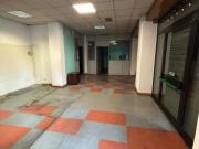 Affittasi Negozio 4 vetrine