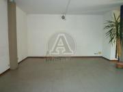 Negozio in affitto a Lucca