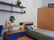 Affittasi posto letto in monolocale, Milano