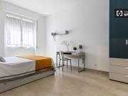 Affittasi stanza in appartamento con 2 camere a Feltre,...