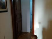 Affittasi stanza in appartamento con 3 camere da letto a...