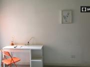 Affittasi stanza in appartamento con 4 camere a S. Pio...