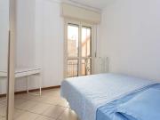 Affittasi stanza in appartamento con 4 camere a Sesto...