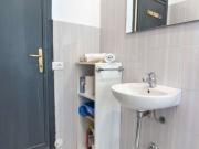 Affittasi stanza in appartamento con 4 camere al...