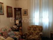 Affittasi trilocale a Genova via Sparta, 19, Sestri Ponente