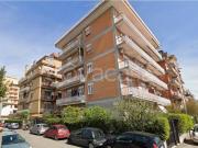 Affittasi trilocale a Roma via Melpomene, 4, Torre angela