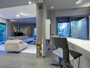 Affittasi Villa, LUSSUOSA VILLA CON PISCINA NEL CUORE DI...