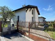 Affittasi villa singola a Casnate con Bernate via Donizetti