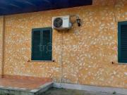 Affittasi villa singola a Latina via Stromboli, Latina Lido