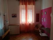 Affitto camera per ragazza zona MM Lotto