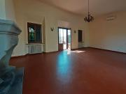 Affitto Casa semi indipendente, in zona SAN GERSOLÈ,...