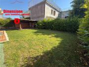 affitto via nazionale delle puglie 5 vani 220mq