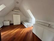 Affitto via San Gregorio luminosa mansarda