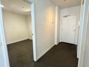 Affordable 2 Bedroom Living in Docklands