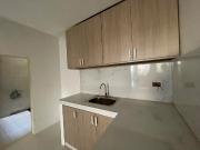 Affordable 4BR House: Elevated City Living in West...