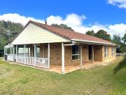 Affordable Acreage Living Close to Town