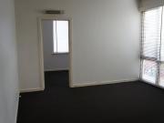 Affordable living in the heart of St Kilda!