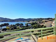 Agay proche plages, appartement DERNIER ETAGE vue mer