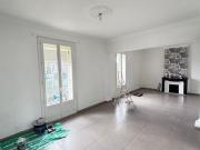 AGDE La Tamarissière Appartement de type 4 avec jardin e