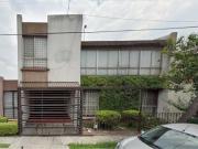 Agradable Casa en Venta en Mitras Norte, Monterrey,...