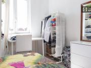 Agradable habitación en alquiler en apartamento de 4...