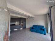 Agréable T2 avec cave, parking, calvi