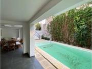 Hermosa casa de esquina en barrio alberdi Rio, Agrelo 2000