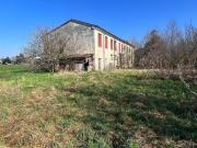 Agriturismo in vendita a Suzzara