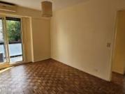 Aguilar 2300 piso 4to 3 amb con balcón