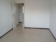 AGUILLON: appartement de type F3 vide avec ascenseur,...