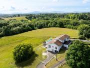 AHETZE, MAISON CONTEMPORAINE DE PLUS DE 320 M² AU