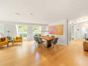 AIGNER Charmante Dachgeschoss Maisonette Wohnung im...