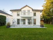 AIGNER Einziehen und Wohlfühlen Stilvolles...