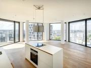 AIGNER Modernes Loft mit Panoramablick im Friends Tower