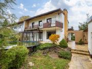 AIGNER Ruhiges Wohnen in Waldperlach: Doppelhaushälfte...