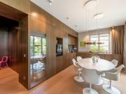 AIGNER Stil als Lebensweise: Exklusive Designer Wohnung...
