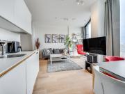 AIGNER Wohnen über den Dächern: Modernes 1,5 Zimmer...