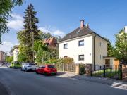 AIGNER Zentral gelegenes Grundstück für ein...