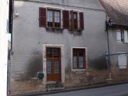 Ainay le Château Maison de village avec deux appartements