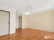 Air conditioned apartment by the beachside