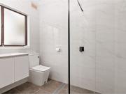 AIR CONDITIONED, PET FRIENDLY FAMILY HOME WITH GOOD...