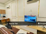 Airbnb Style Interior Mount Austin Corner Studio Fully...